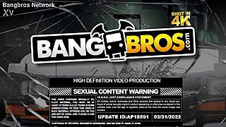 Juicy Booty Craves Deep Pressing Action Now