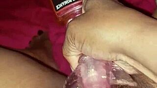 Milf, you gonna rub that Puerto Rican pussy with toys till you squirt?