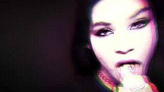 A mind-blowing hot facial cumshot blasts delilah dagger's face!