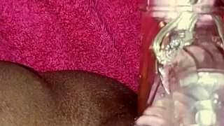 Milf, you gonna rub that Puerto Rican pussy with toys till you squirt?