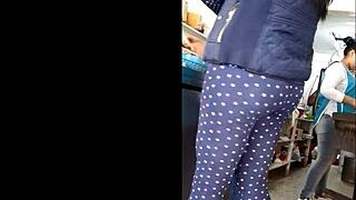 Culo Spied While Making Quesadillas Voyeur Style