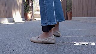 Officer Penny's Cunt Craves Dana Vespoli's Dominant Lesbian Strapon