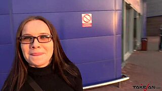 Pickup babe for dirty backseat blowjob and cumshot fuck