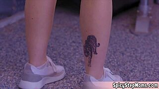 Hey riley's gym workout turns into milf titjob blowjob temptation