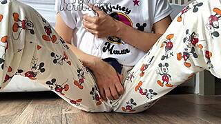 wanna see this skinny teen's small tits bounce as she fingers pussy to squirting climax?