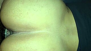 colombian single mom offers ass fucking for economic help