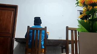 Camera Catches Curvy Latina Restaurant Whore Fucked Big Natural Tits College Parody!