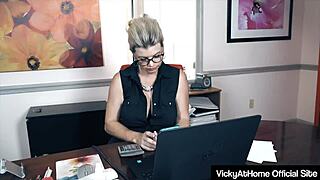 Hey boss vicky vette's huge tits and fat pussy lips drip as she masturbates dirty in office!!