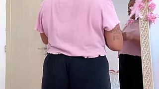 chubby ebony babe farts getting ready for her hot date