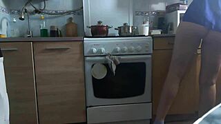 im watchin this cute lil teen 18+ playin with her ass hole in da kitchen right after she had dat hot sex yknow