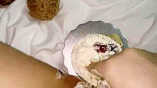 Kinky 18-Year-Old Virgin Stepsis Masturbates with Creamy Cake in LA