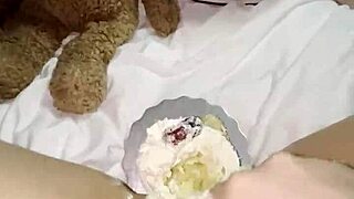 Kinky 18-Year-Old Virgin Stepsis Masturbates with Creamy Cake in LA