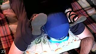 teased by roberta's strong foot odor italfetish