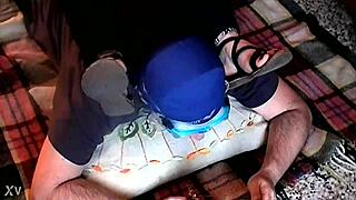 teased by roberta's strong foot odor italfetish