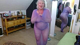 hey i tried this nylon encasement thing online with my hairy pussy what do you think