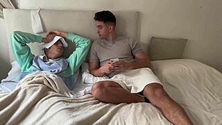 whoa rookie teen gets crazy double vag dp first time ever 😱💦