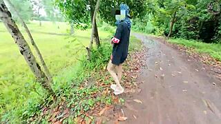 Thai Amateur Flashes Pussy Walking Roadside in Outdoor Garden Doggystyle Tease