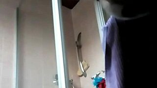 bold spy cam catches sexy amonwan’s hidden curves in action