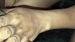 SUCKING THAT HUGE COCK BEFORE GETTING POUNDED HARD BY AUNTIE!