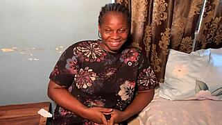 casting thick ebony queen fingering her hairy ass 🍑😍💦