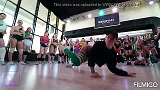 i love tina twerking her huge black ass nonstop