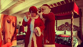 granny carmen rams double vibrators deep naughty christmas cum explosion