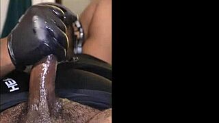 chubby gamer fat cock handjob closeup orgasm solo