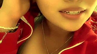 peruvian tiktoker shows off her hot moves