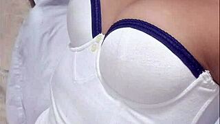 i'm 25yo big ass latina stepmom pussy aching for hard fuck