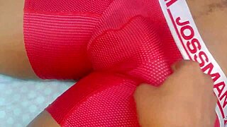 stepmom's Fat Latina Ass Gets Creampie Deep Inside Her Tight Pussy