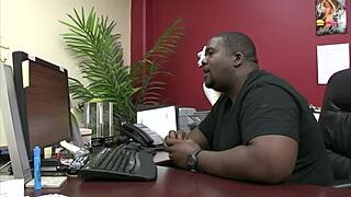 damn victoria lawson handles this big hard cock perfectly