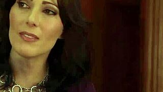 Amateur Babe's Thrilling Pussy Lick While Getting Banged in Taboo Fantasy Threesome