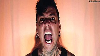 Fudendo Demônios with Daddy's Huge Cock in Mommy's Tight Hole