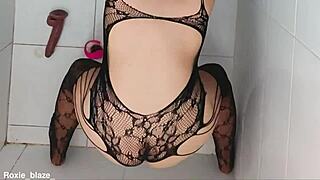 college girls twerking asses in lingerie 😍🍑