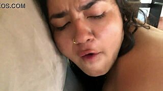 Devouring stepsister's juicy pussy in living room till she cums hard?