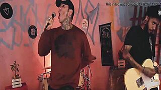 Fudendo Demônios with Daddy's Huge Cock in Mommy's Tight Hole