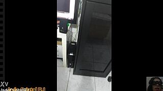 wanna see my slut wife's naughty flash?