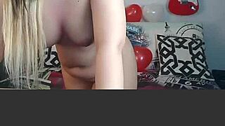 horny big ass big tits babe shakes boobs on webcam