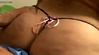 i can't stop staring at this beauty girl's massive jiggling ass