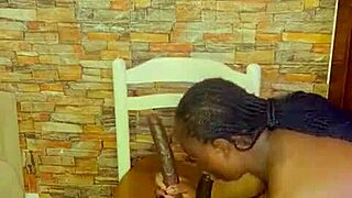 sundaydogood614 shaves pussy in homemade lesbian update