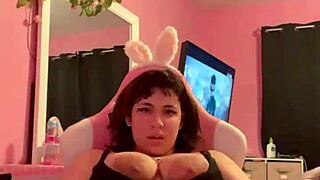 bbw with huge nipples spreads fat pussy wide and fingers deep homemade style