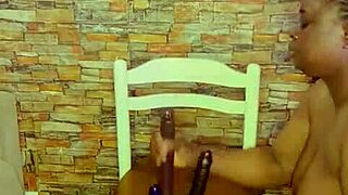 sundaydogood614 shaves pussy in homemade lesbian update