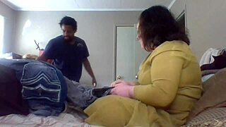 Wife shows how mommy folds clothes with big natural tits 😏