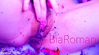 bare toes crush juicy fruit then lick suck wet pussy solo squirt masturbation