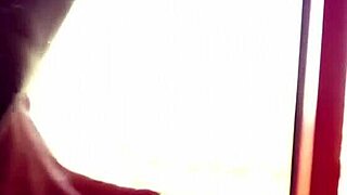 sunny lane's solo fingering big pussy make you cum hard?