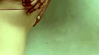 Aurora's curvy ass bounces on Hunter666's lap playfully