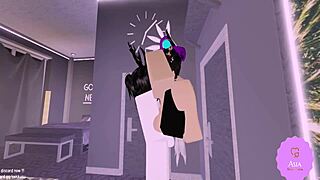 Latina Baddie Stretches On Huge Monster Cock Creampie