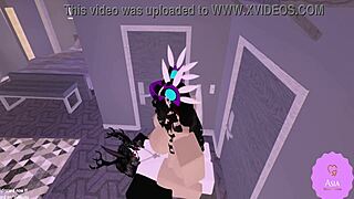 Latina Baddie Stretches On Huge Monster Cock Creampie