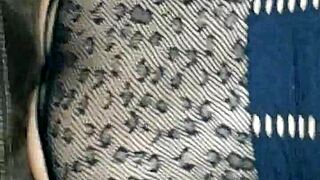 gonna shake that big ass while getting muff dived in group