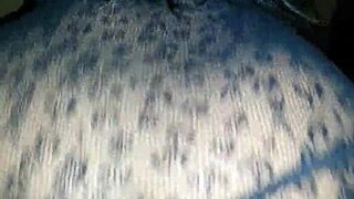 gonna shake that big ass while getting muff dived in group